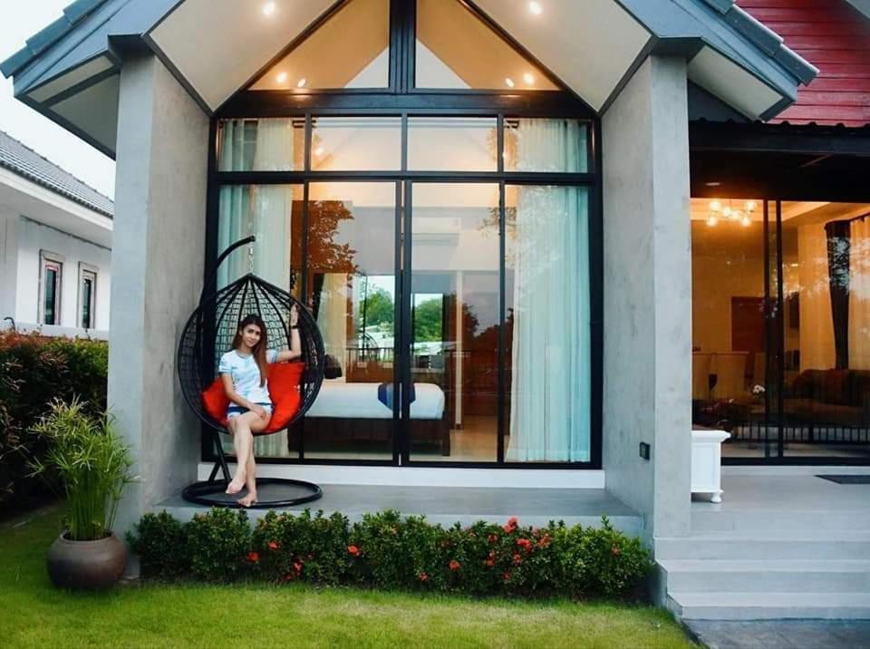 Baan Dalah Pool Villa บุรีรัมย์ ภายนอก รูปภาพ
